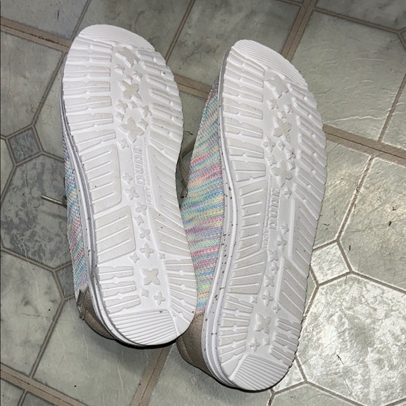 Hey Dude Pastel Striped Lace-Up Shoes - Picture 3 of 3